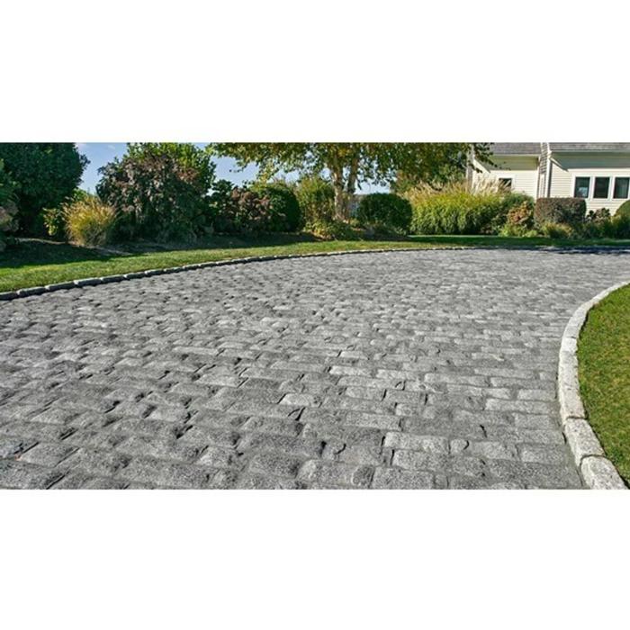 Tribeca Cobble Peppered Granite (97.53 sq/ft per bundle)